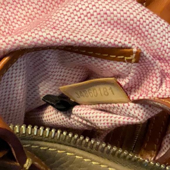 AUTHENTIC DOONEY & BOURKE TAN LEATHER Crossbody - Picture 7 of 10